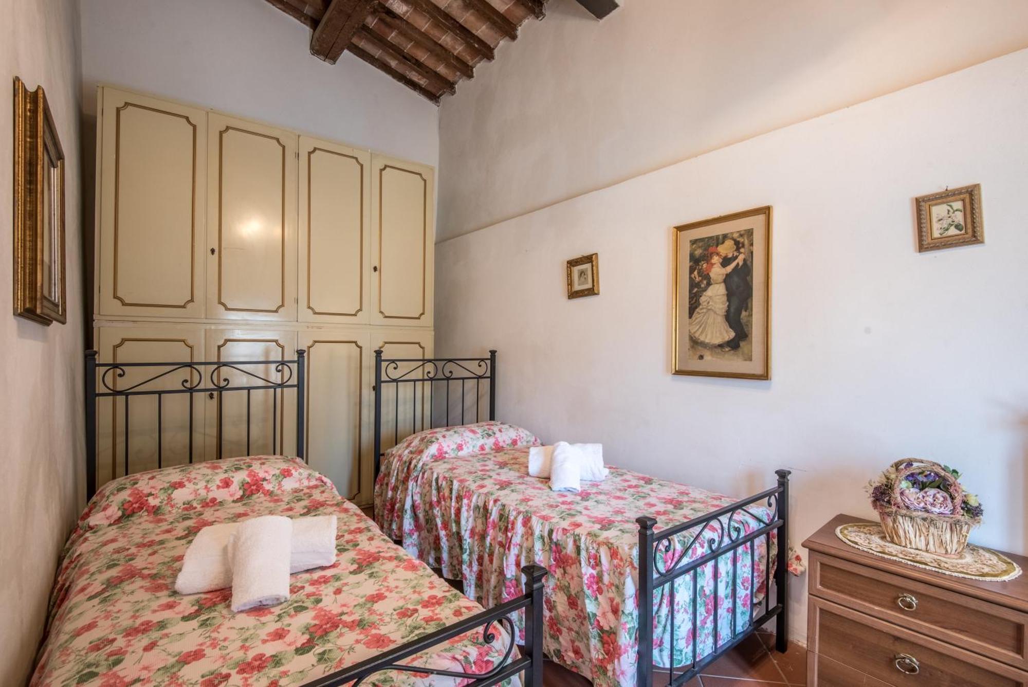 Poggio Primo - Trilocale Carlotta Villa กาสติลิออน ฟิบอคคี ภายนอก รูปภาพ